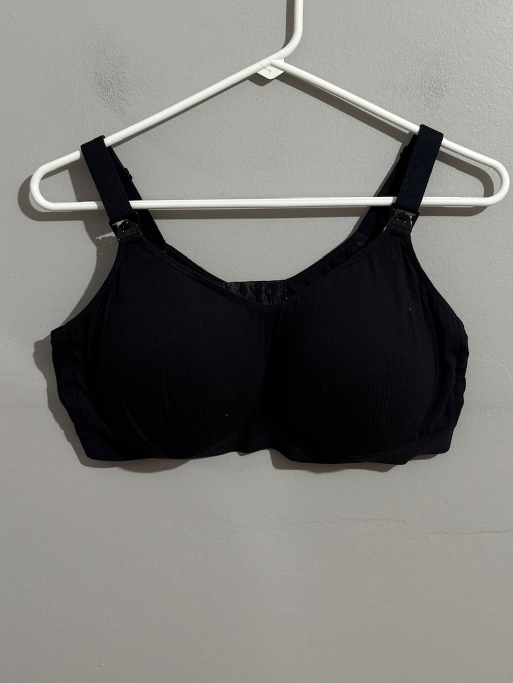 Momcozy Nursing Bra Womens 2X Black Wireless Maternity Breastfeeding Padded